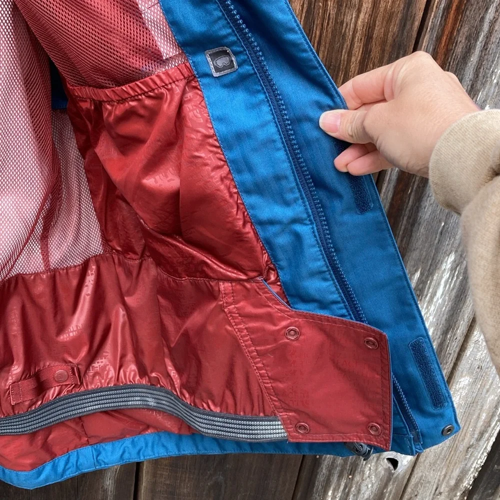 The North Face Men’s outdoor ski jacket size XL blue